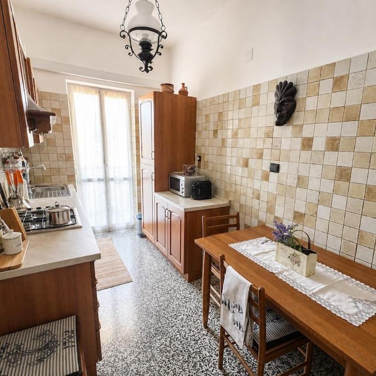 -Luxury Sea View Apartment- Beachfront Escape - Apartamento de 2 dormitorios - 9