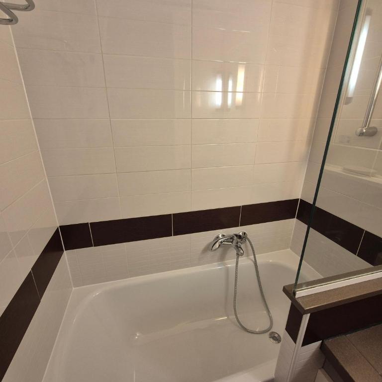 Cannes Francia - Vue mer - Piscine - Clim - Parking - Apartment mit 1 Schlafzimmer - 11