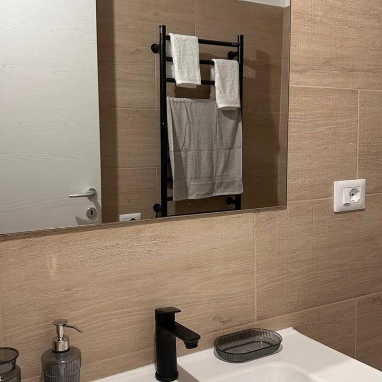 Bilocale a 300m dal mare e 100m fermata filobus - Casa con 1 Camera da Letto - 4