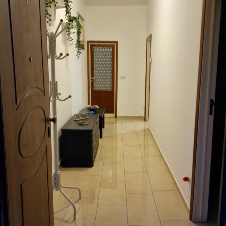 A piedi al mare 300m, zona servitissima - Apartment - 4