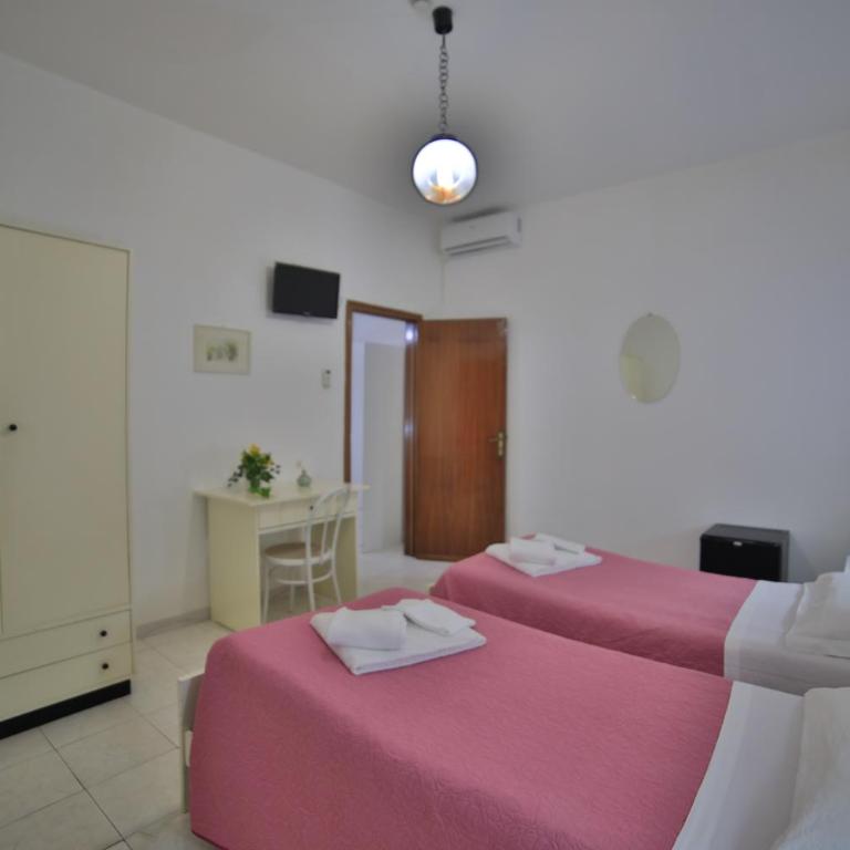 Hotel da ettore - Habitación Cuádruple Económica - 2