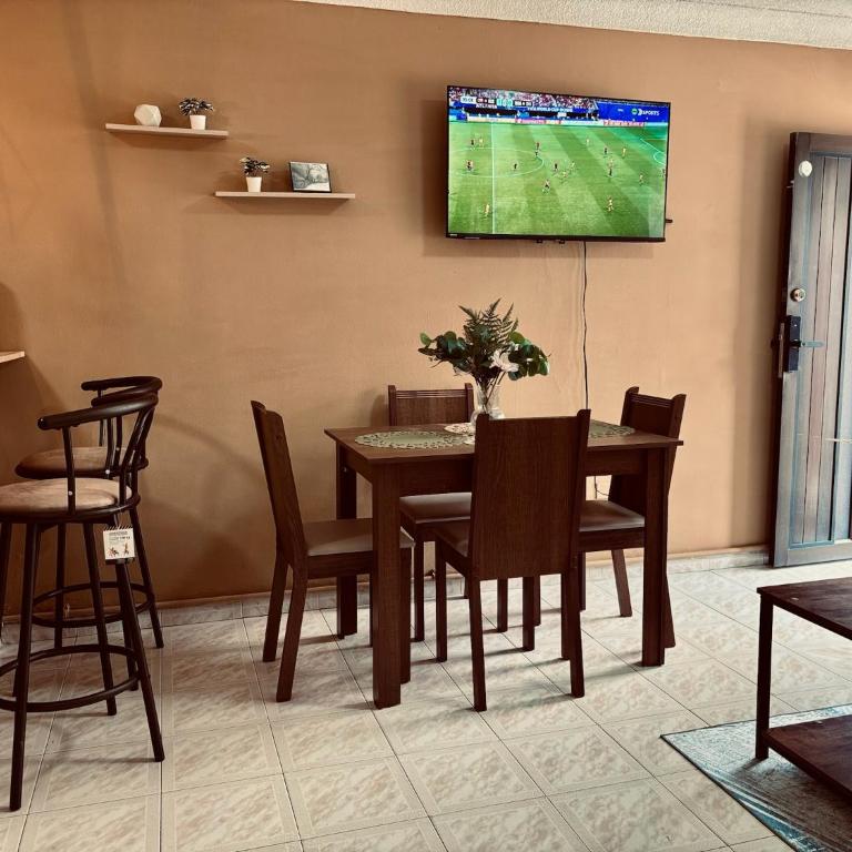 Maven II - Three-Bedroom Apartment - 5
