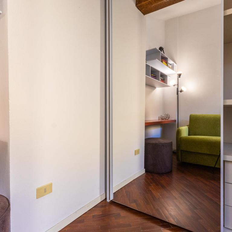 3 Terrazze e 2 Bagni nel Centro di Bologna - Appartamento con 2 Camere da Letto - 44