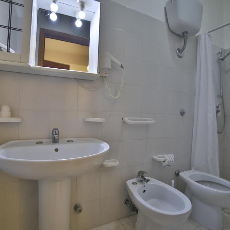 Hotel da ettore - Habitación Doble Económica - 4