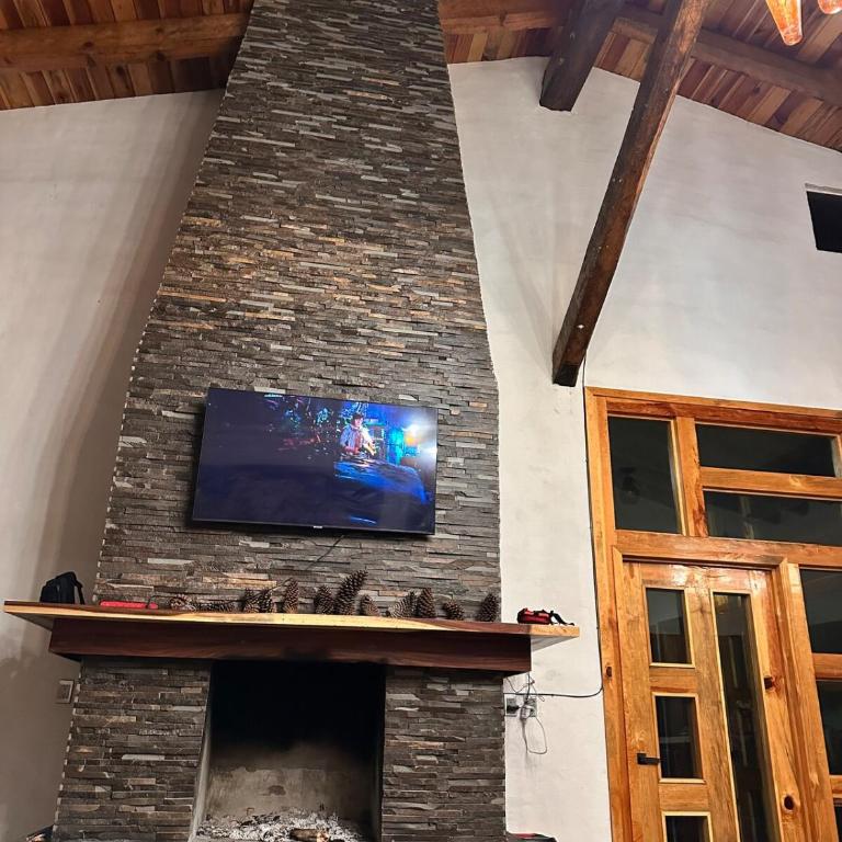 Los 3 Compadres - One-Bedroom Chalet - 6