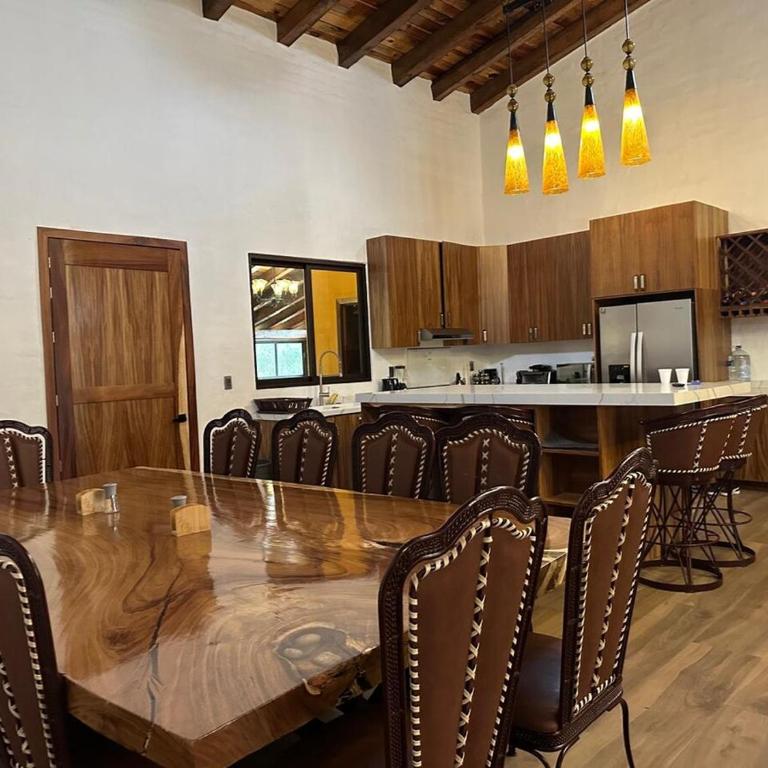 Los 3 Compadres - One-Bedroom Chalet - 30