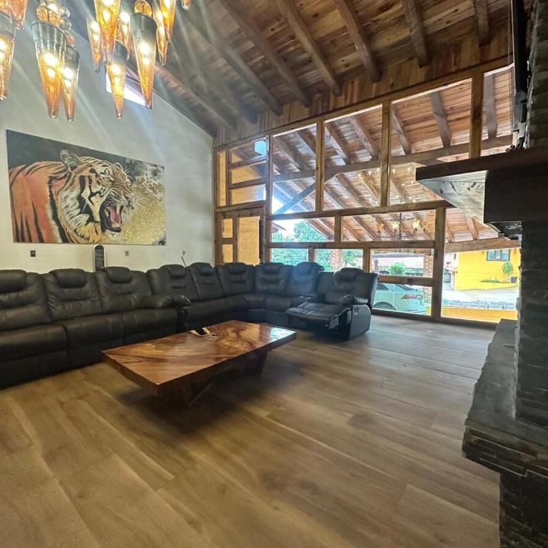 Los 3 Compadres - One-Bedroom Chalet - 33