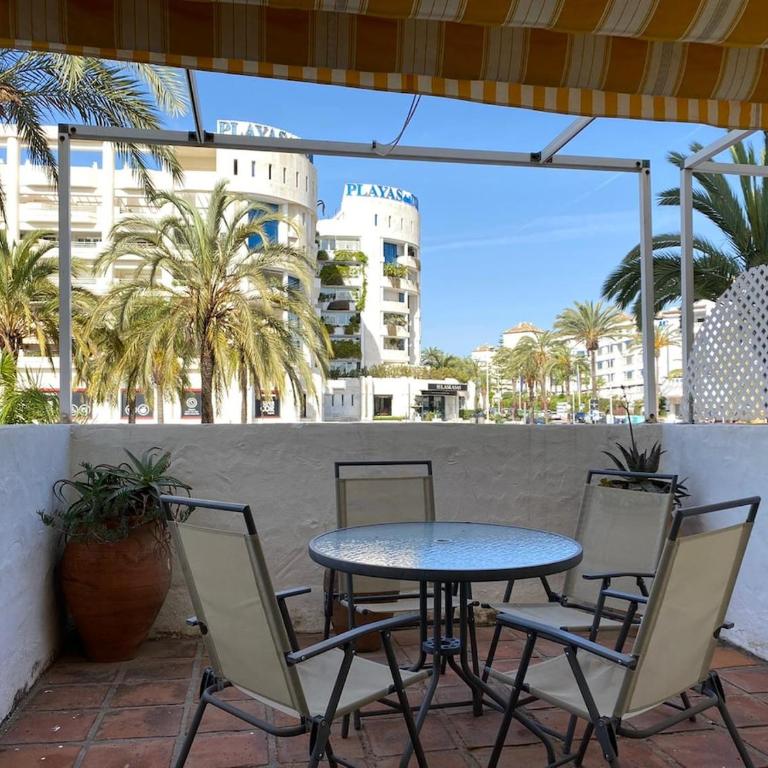 Puerto Banús, 1 dormitorio, 3 plazas, piscinas y parking, Ubicacion optima - Apartamento de 1 dormitorio - 4