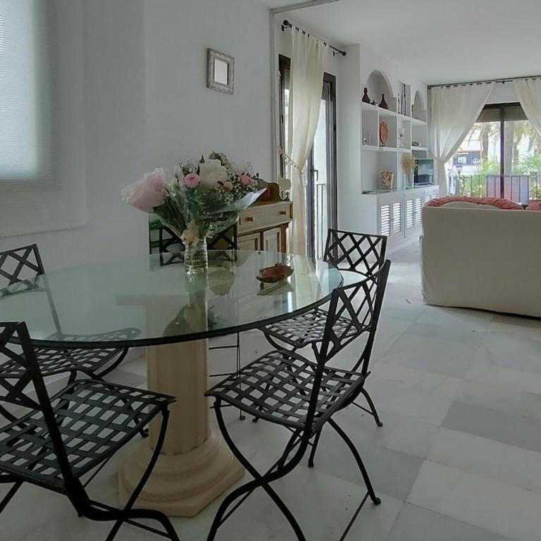 Puerto Banús, 1 dormitorio, 3 plazas, piscinas y parking, Ubicacion optima - Apartamento de 1 dormitorio - 8
