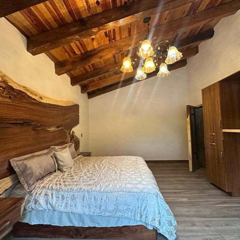 Los 3 Compadres - One-Bedroom Chalet - 49