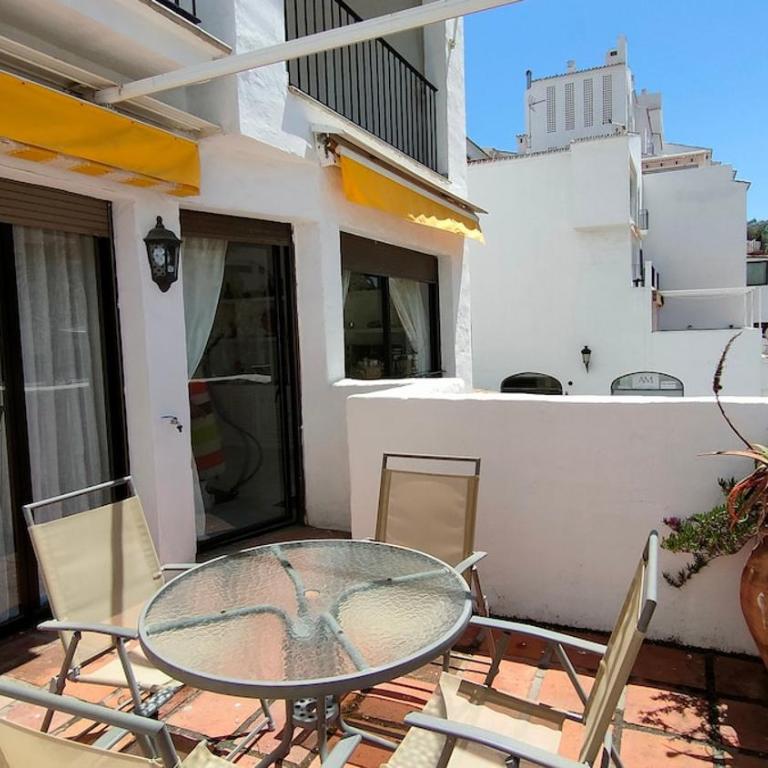 Puerto Banús, 1 dormitorio, 3 plazas, piscinas y parking, Ubicacion optima - Apartamento de 1 dormitorio - 27