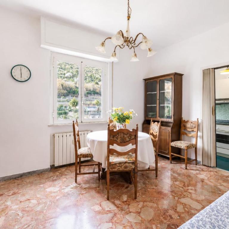Hostdomus - Casa Ambra - Appartamento con 1 Camera da Letto - 2