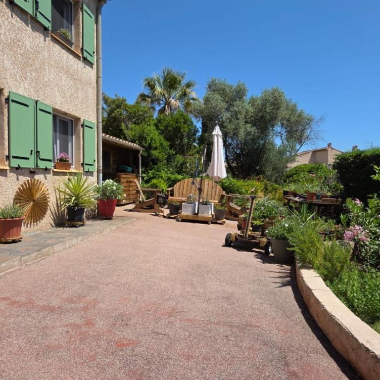 Entire ground floor in beautiful villa - Casa de 2 dormitorios - 4