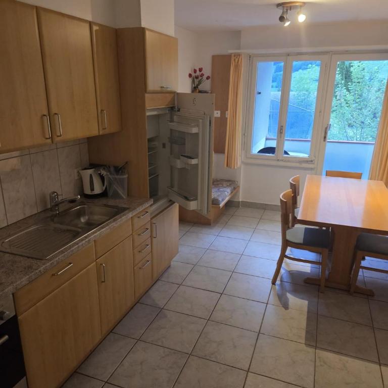 Schlossli-Le Petit Chateau - Apartment mit 2 Schlafzimmern und Bergblick - 4