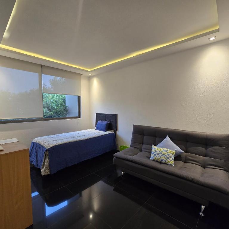 Lujosa casa en Del Valle, 10 personas, garage, jacuzzi y roof garden con asador - Casa de 4 dormitorios - 13