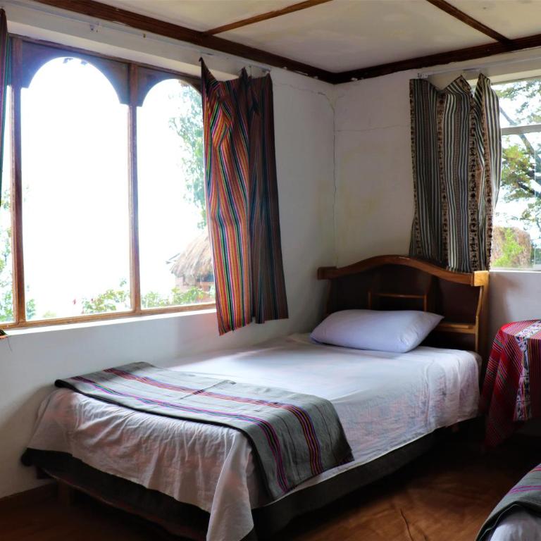 ENCHANTED LODGE Taquile Island - Quadruple Room with Private Bathroom - 2