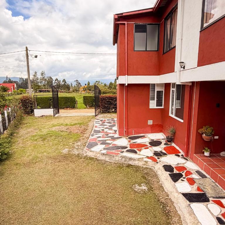Casa Campestre Moderna Grande Parking Incluido - Casa de 3 dormitorios - 26