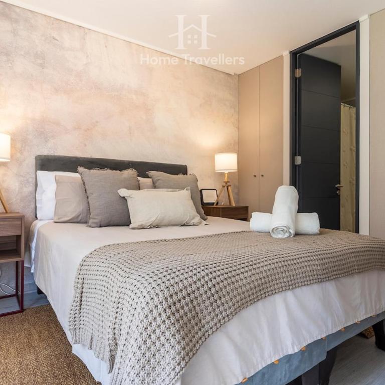 HT Spacious apartment in Santiago for 4 people - Three-Bedroom Apartment - 10