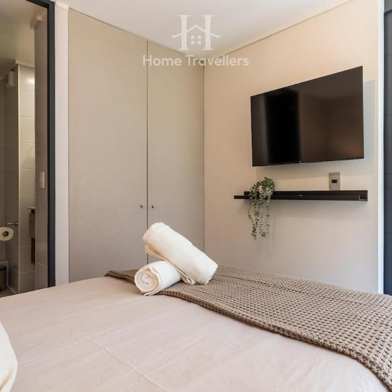 HT Spacious apartment in Santiago for 4 people - Three-Bedroom Apartment - 13