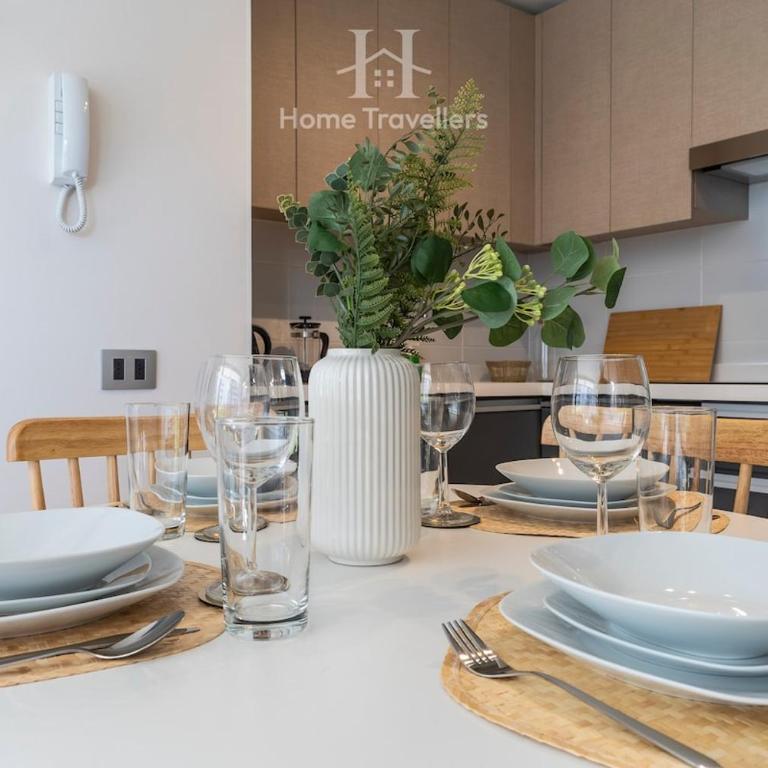 HT Spacious apartment in Santiago for 4 people - Three-Bedroom Apartment - 26