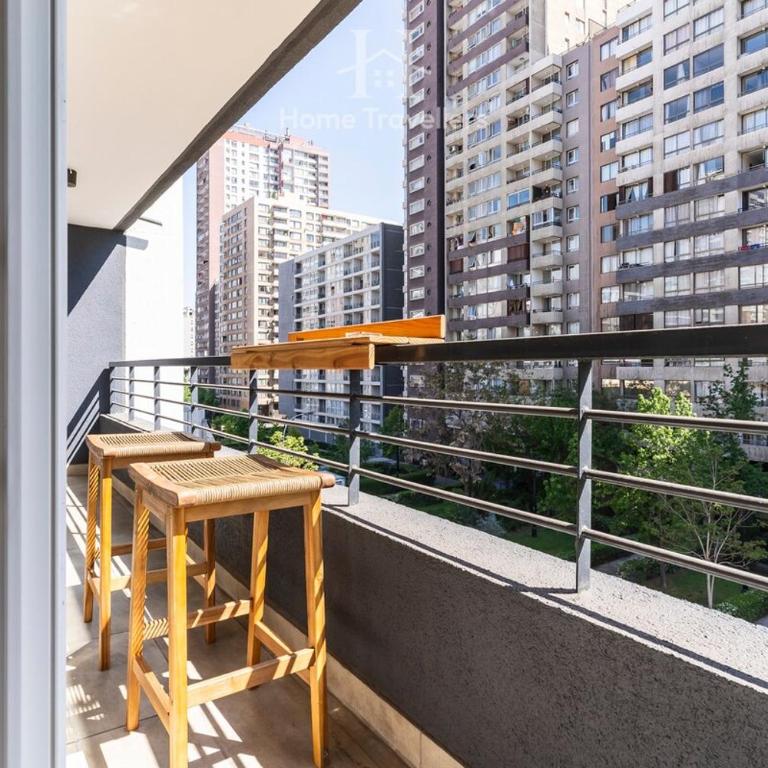 HT Spacious apartment in Santiago for 4 people - Three-Bedroom Apartment - 40