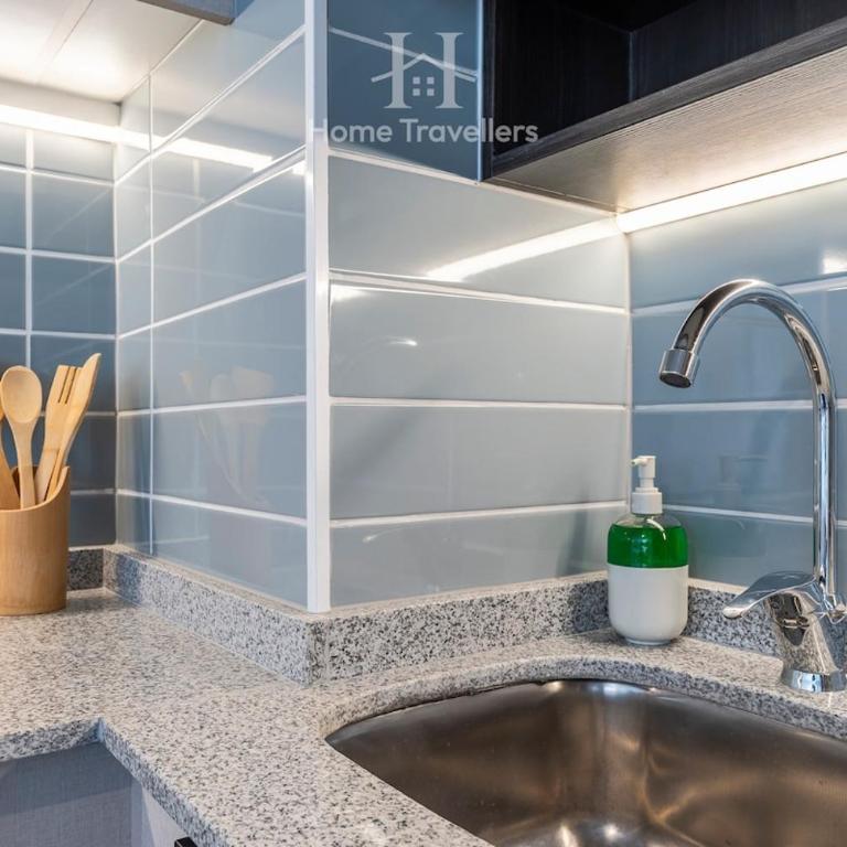 HT Large apartment within walking distance of Movistar Arena with parking - Two-Bedroom Apartment - 6