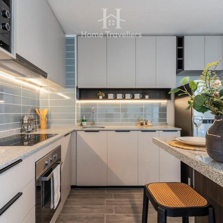 HT Large apartment within walking distance of Movistar Arena with parking - Two-Bedroom Apartment - 13