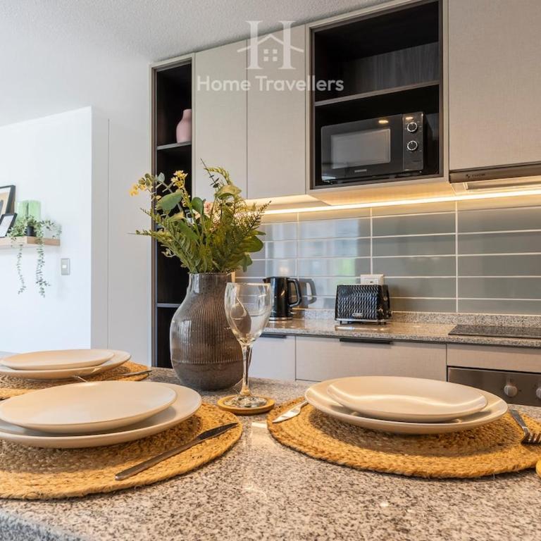HT Large apartment within walking distance of Movistar Arena with parking - Two-Bedroom Apartment - 25