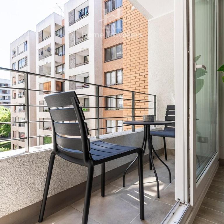 HT Large apartment within walking distance of Movistar Arena with parking - Two-Bedroom Apartment - 26