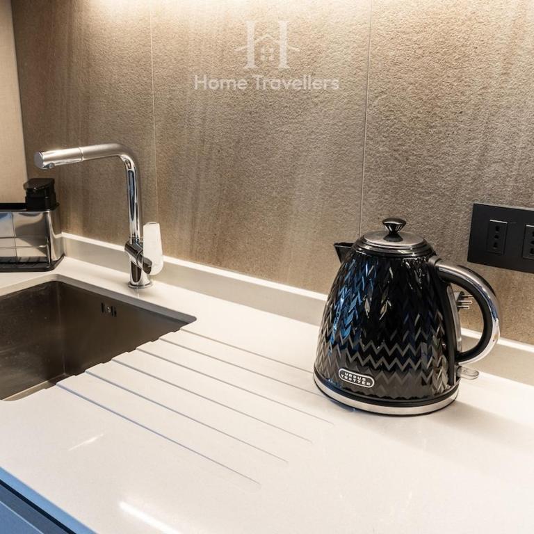 HT Premium location with terrace, parking, and AC - Two-Bedroom Apartment - 12