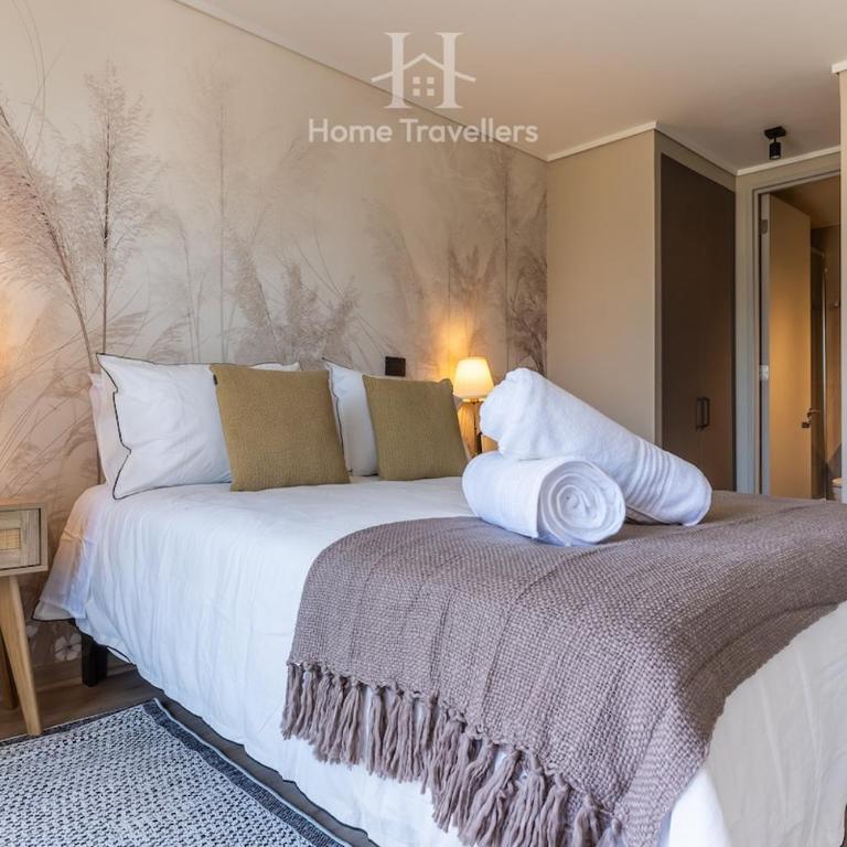 HT Premium location with terrace, parking, and AC - Two-Bedroom Apartment - 24