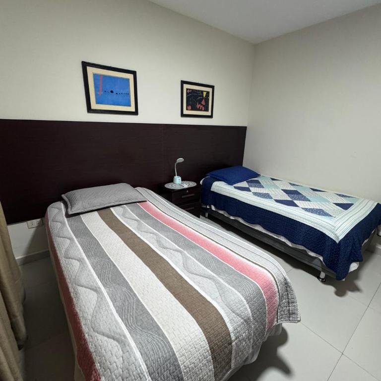 Sur Backpackers - Twin Room - 5