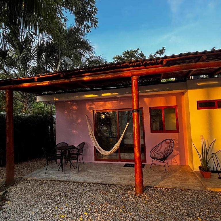 Tropical Garden Suites steps from the Lagoon - Casa de 2 dormitorios - 12