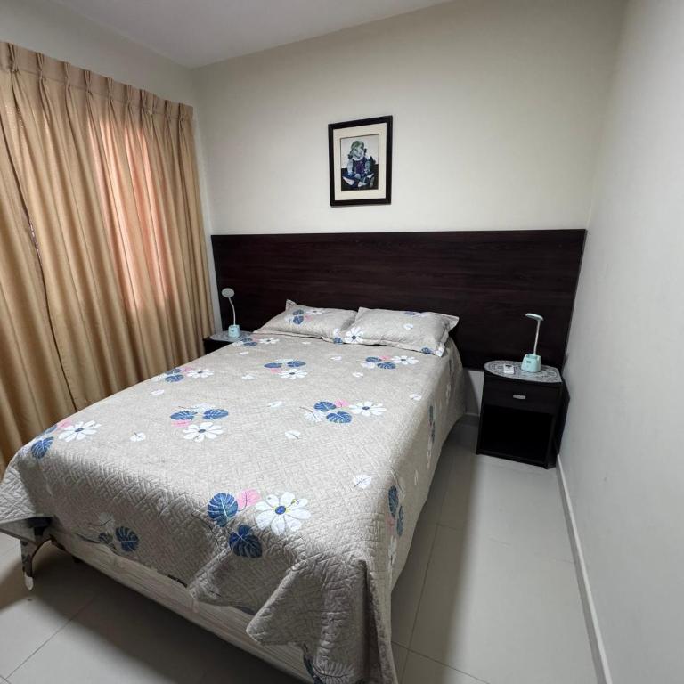 Sur Backpackers - Deluxe Queen Room - 11