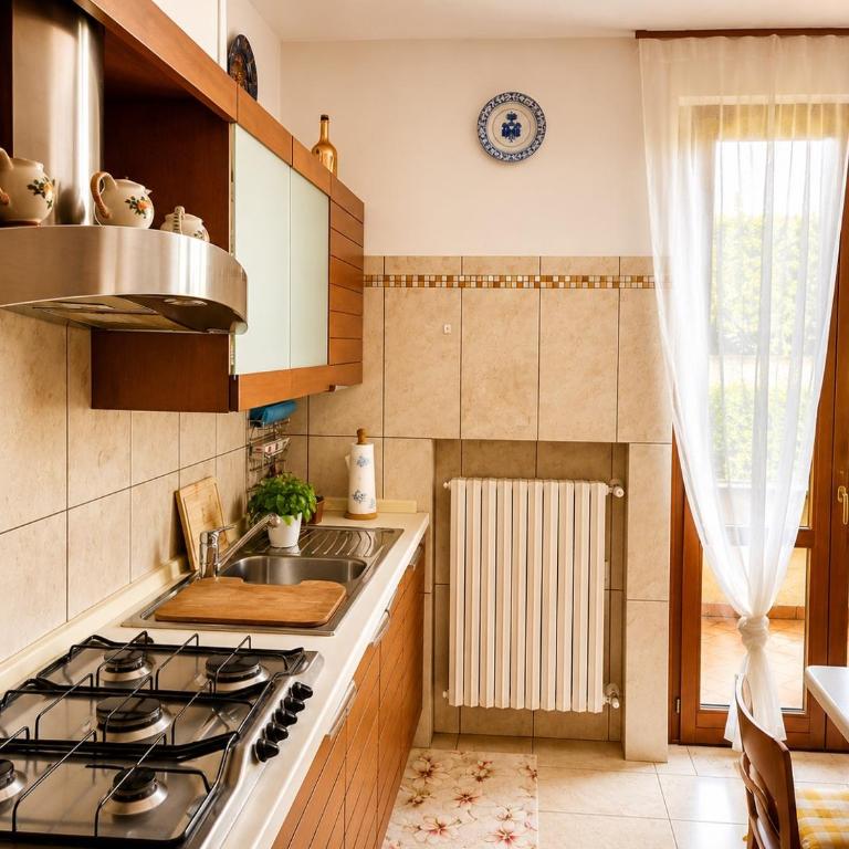 Sunshine Luxury Apartment - spacious house - Lake View - Pool - Two-Bedroom Apartment - 11