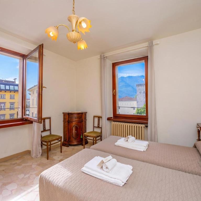 Residenza Rocca del Lago 3 - Happy Rentals - Appartamento con 3 Camere da Letto - 5