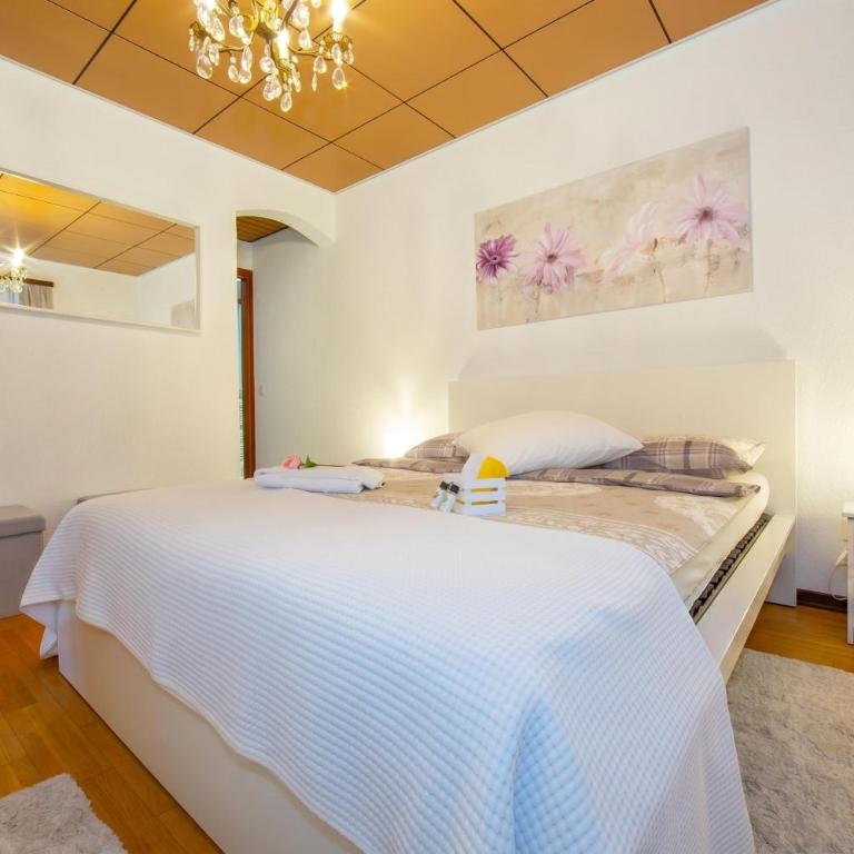 Chiara's Home with Balcony - Happy Rentals - Appartamento con Terrazza - 5