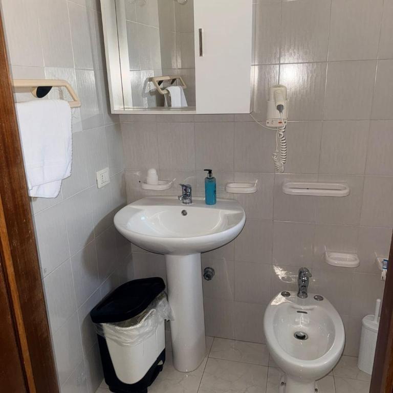 Hotel da ettore - Habitación Doble Económica - 1 o 2 camas - 1