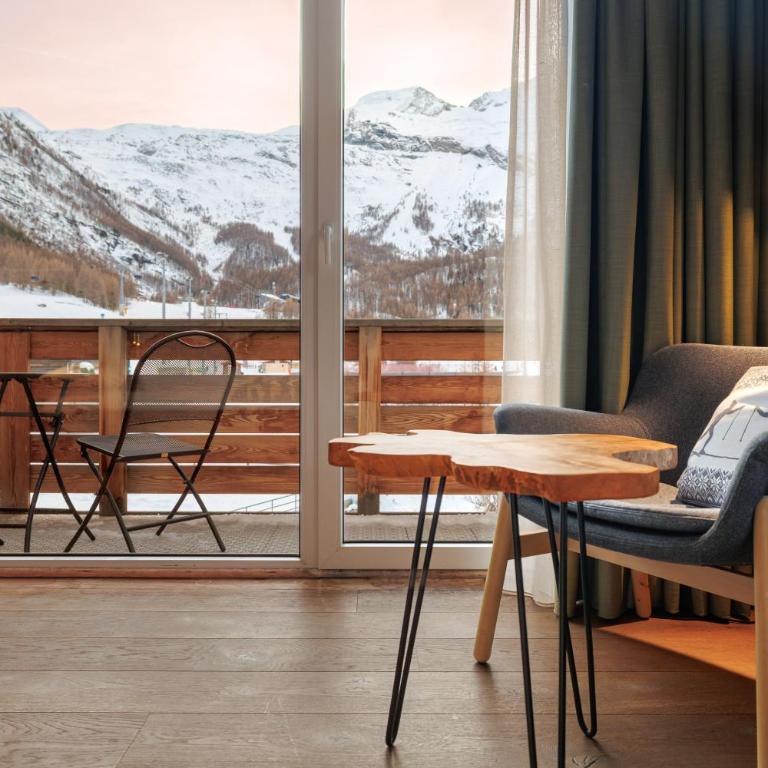 Amber Ski-in/out Hotel & Spa - Superior Doppelzimmer mit Balkon - 1