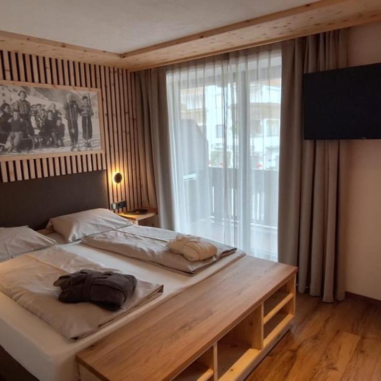 Garni Hotel Residence Diamant - Camera Deluxe - 1