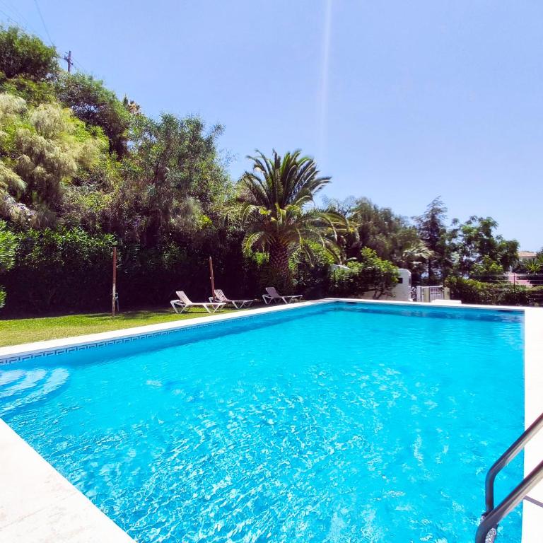 AA Guest - The Horse Sea Views with Swimming Pool - Two-Bedroom Apartment - 24
