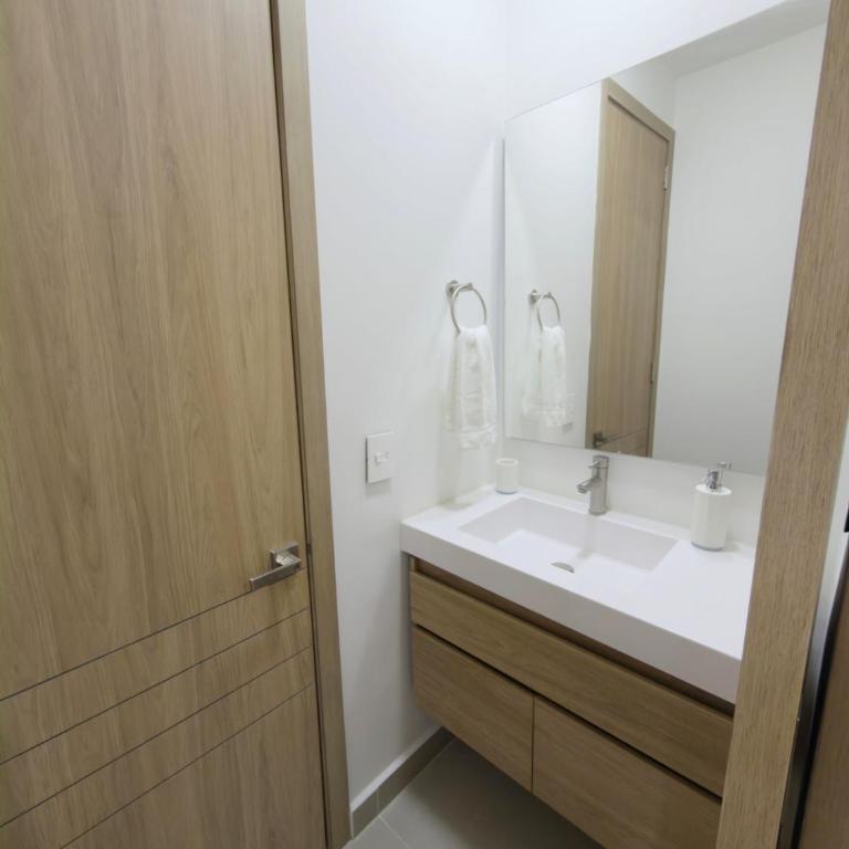 Beautiful Apartment in Laguna Baia Kristal - One-Bedroom Apartment - 43
