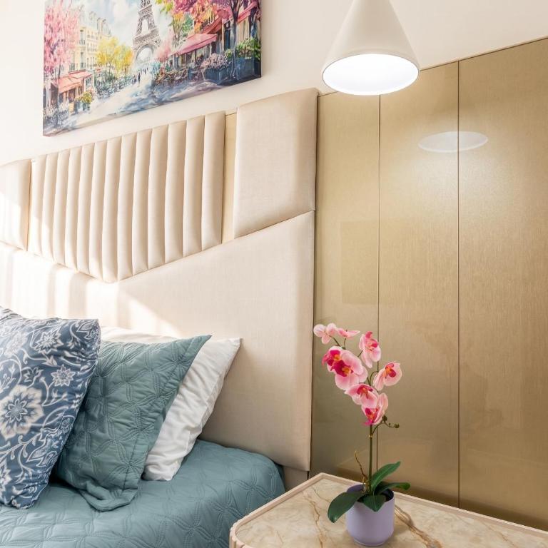 Beautiful Apartment in Laguna Baia Kristal - One-Bedroom Apartment - 7
