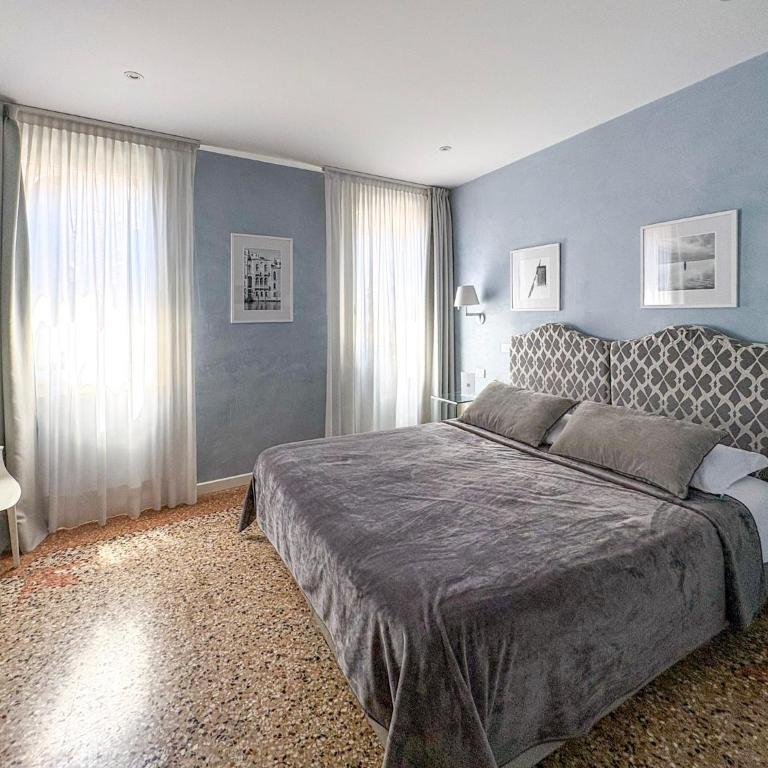 Casa con vista canale - Appartamento con 2 Camere da Letto - 31