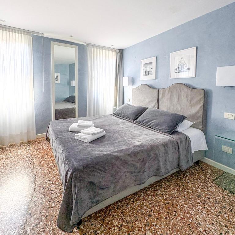 Casa con vista canale - Appartamento con 2 Camere da Letto - 46