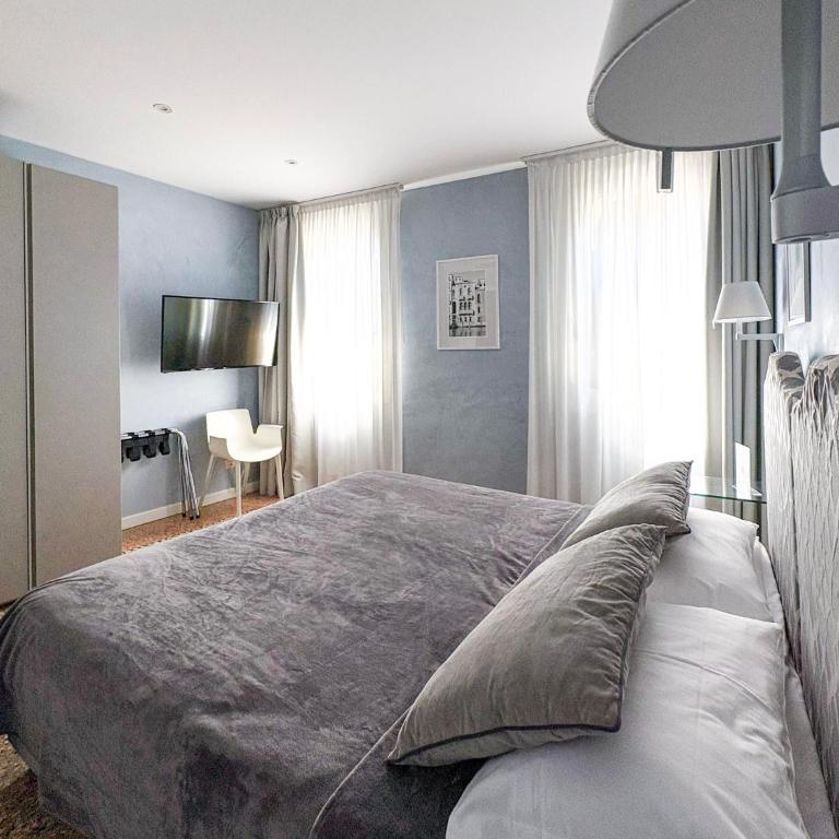 Casa con vista canale - Appartamento con 2 Camere da Letto - 47