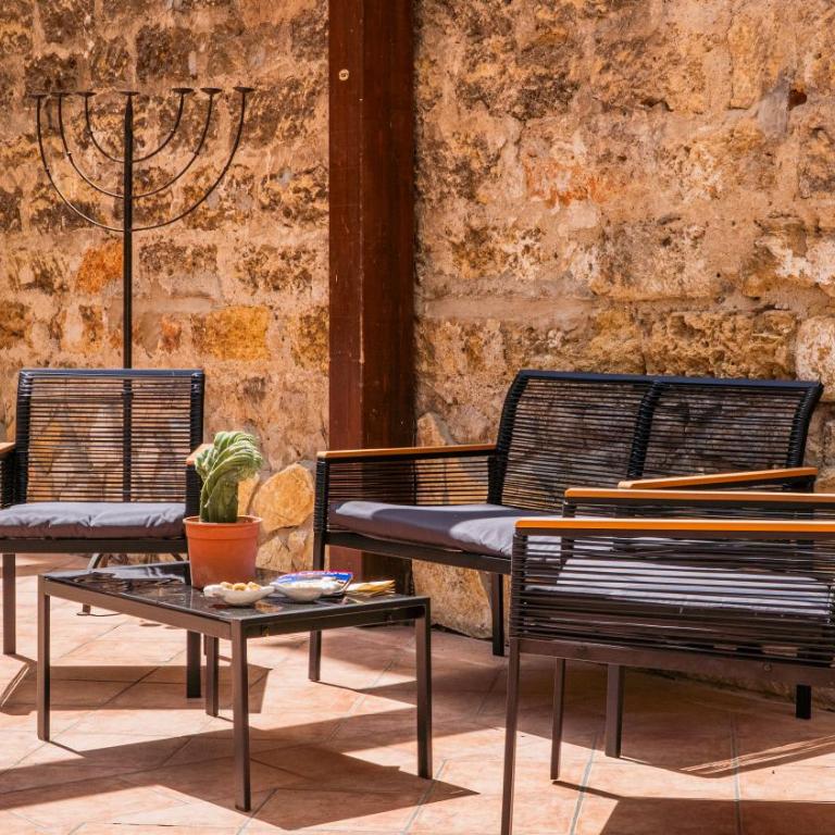 Mura garden & suites Tancredi-Rosalia - Deluxe Apartment mit 1 Schlafzimmer und Gartenblick - 16