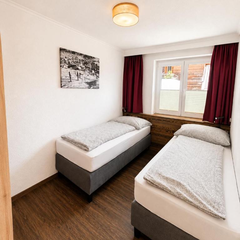 Appartement Bergfried Kaprun, Ski-in Ski-out, Sommerkarte und Panoramablick - Apartment mit 2 Schlafzimmern und Balkon - 1. Etage - 15