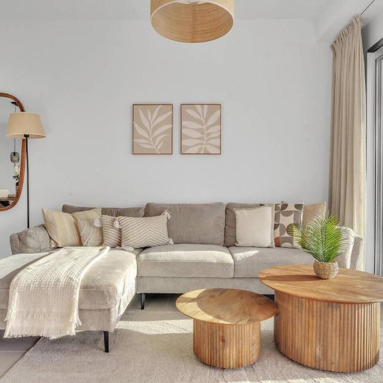 Oceana Gardens Apartment - Two-Bedroom Apartment - 7