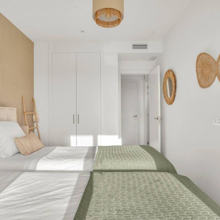 Oceana Gardens Apartment - Two-Bedroom Apartment - 18
